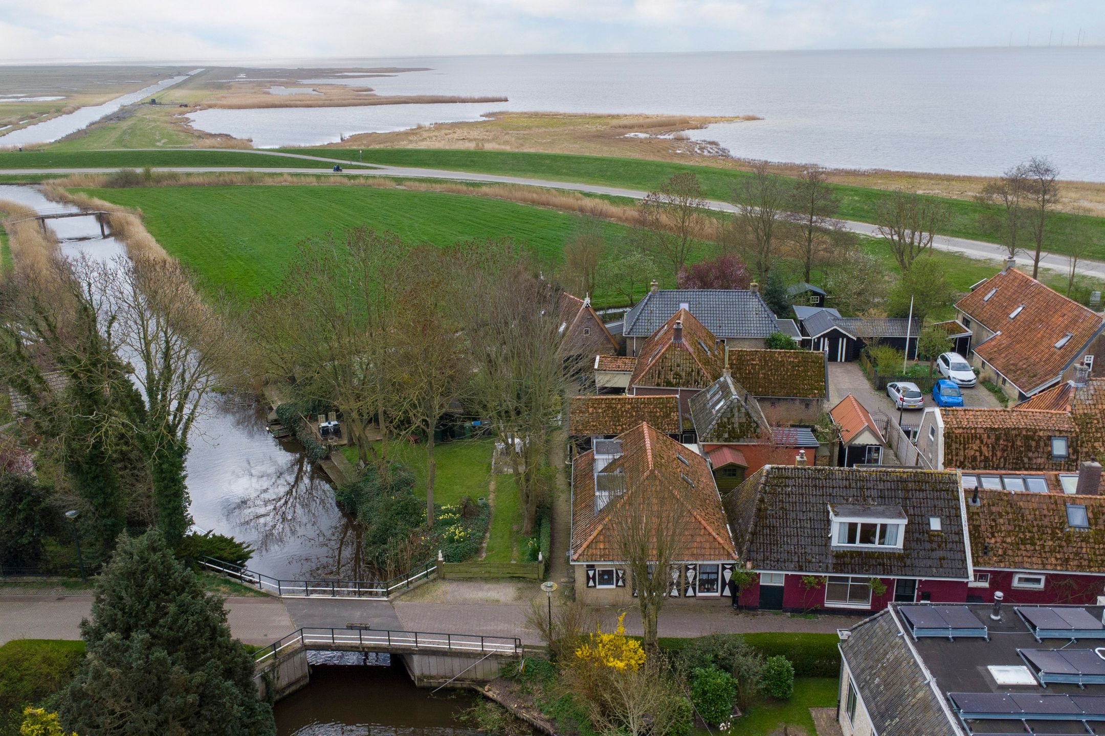 Foto 33 van Buren 52