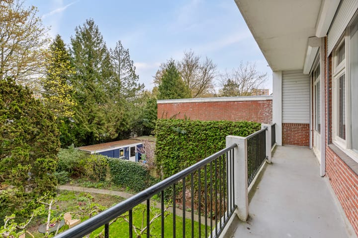 Foto 23 van Van Houtenlaan 178