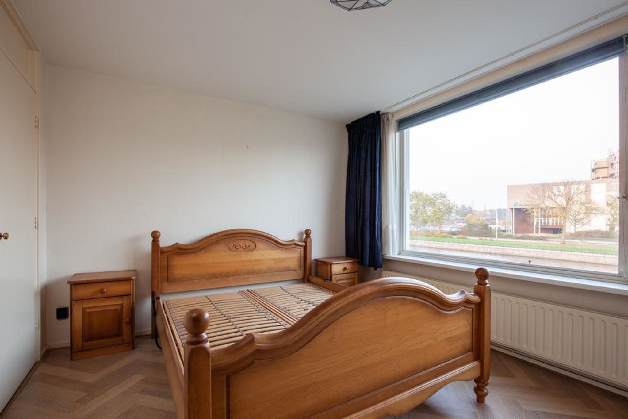 Photo 24 of Hugo de Grootlaan 11