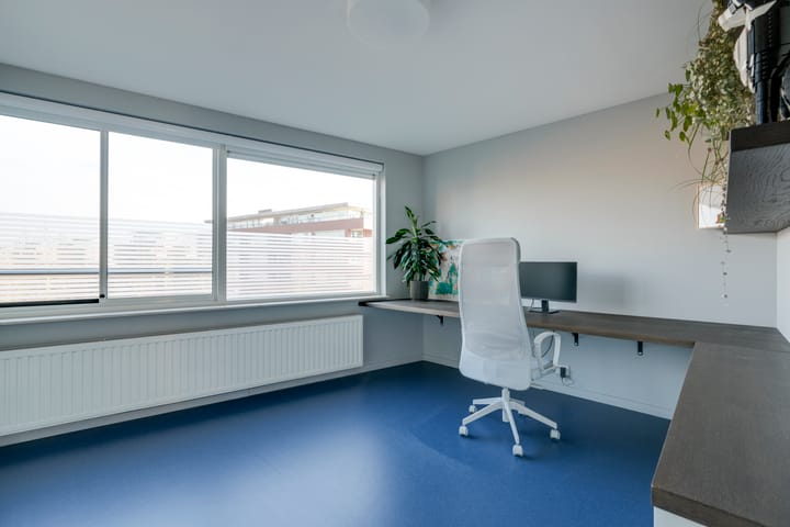 Foto 34 van Henriëtte Roland Holststraat 108