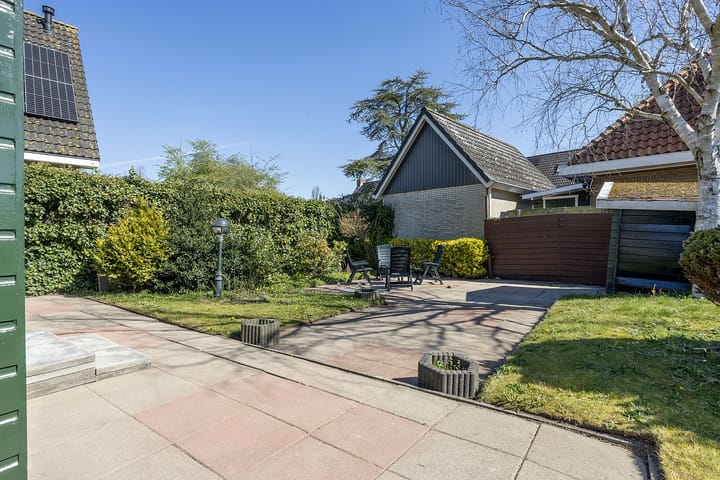 Photo 23 of Torenlaan 9