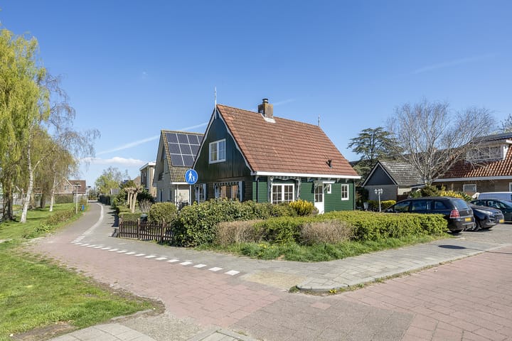 Photo 39 of Torenlaan 9