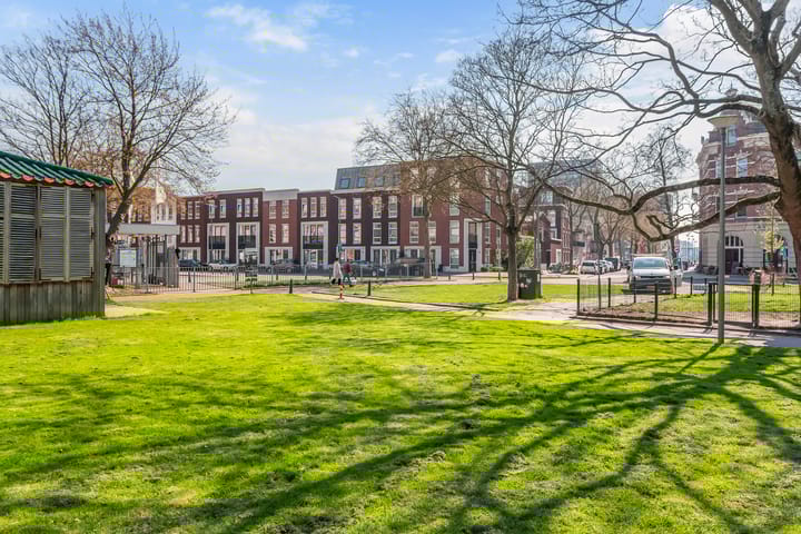 Foto 34 van Veerlaan 92