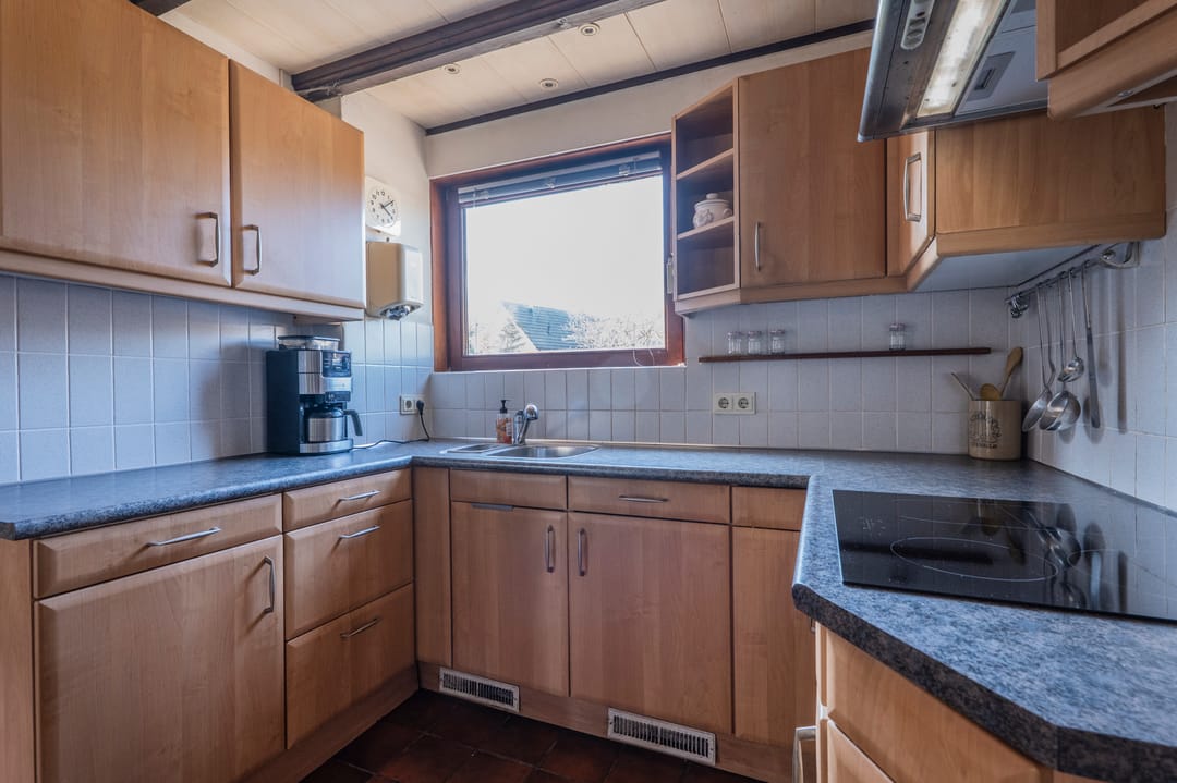 Photo 7 of Bronnegerstraat 11