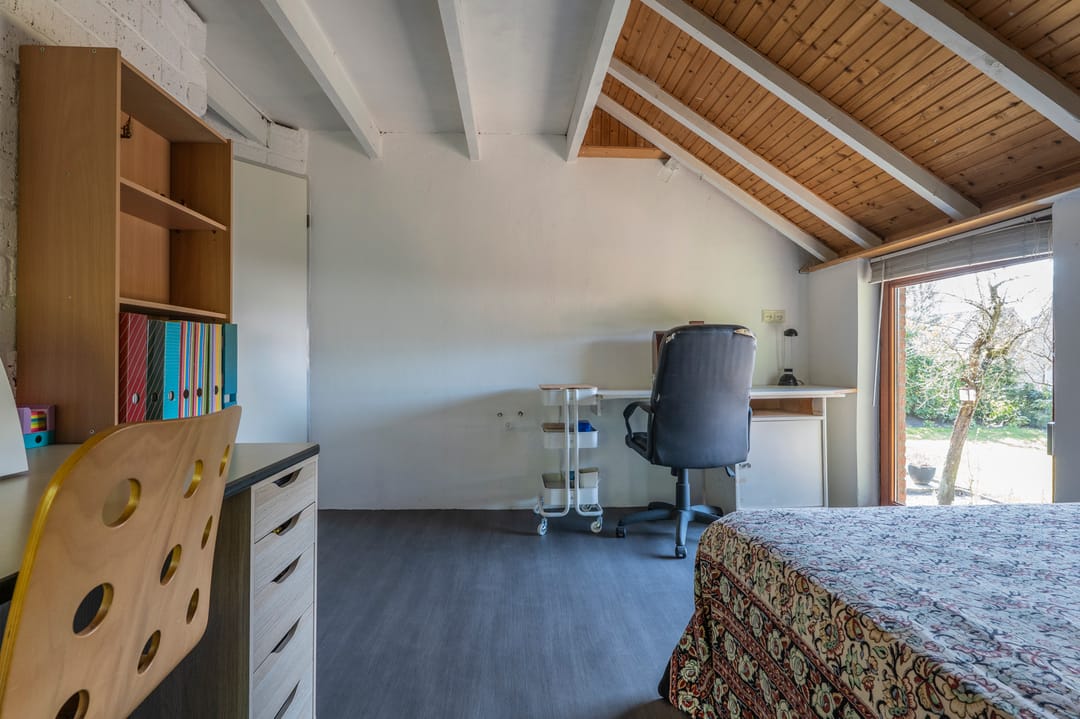 Photo 23 of Bronnegerstraat 11