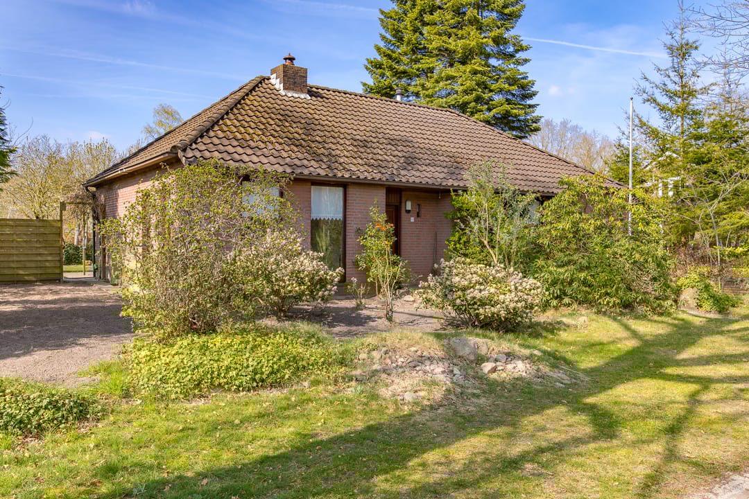 Photo 31 of Bronnegerstraat 11