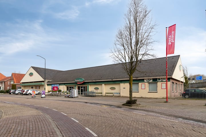 Julianalaan 115, Raamsdonksveer