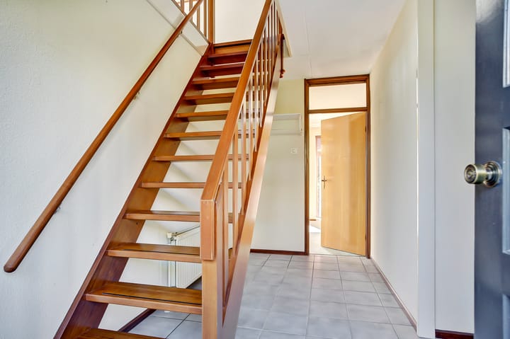 Foto 17 van Middenweg 60