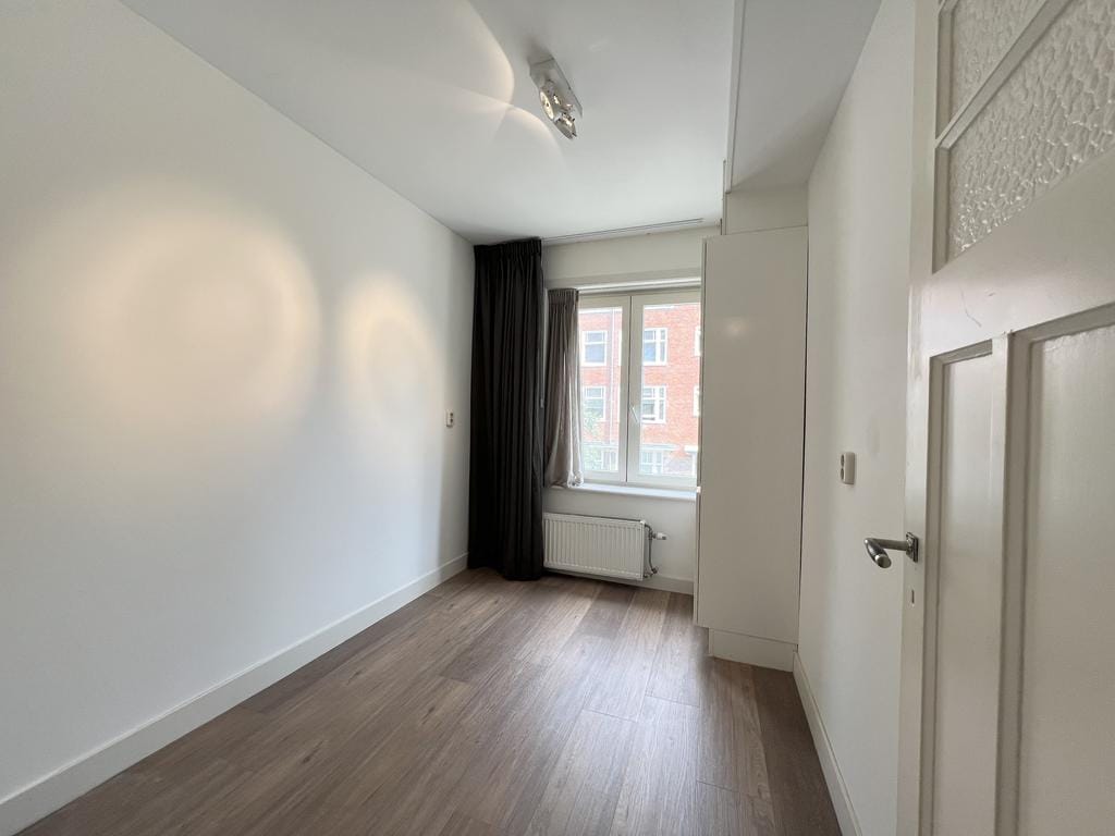 Photo 15 of Scheldestraat 46-1