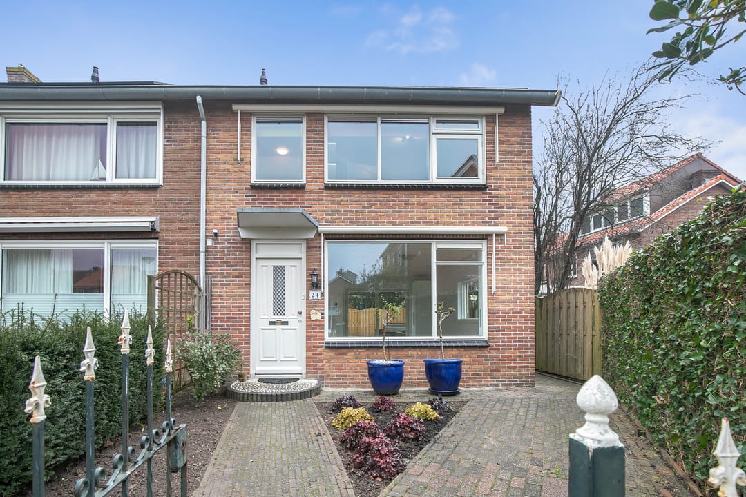 Photo 2 of Beatrixstraat 24