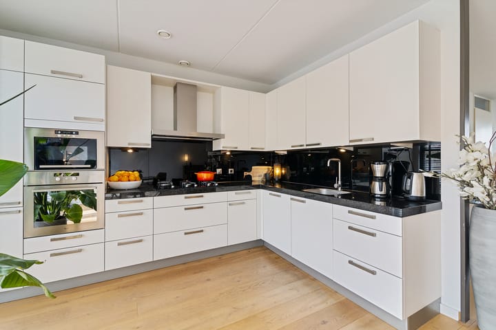 Foto 13 van Vuurvlinder 29