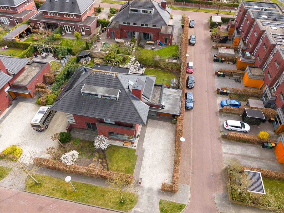 Photo 61 of Johan van Welveldelaan 2