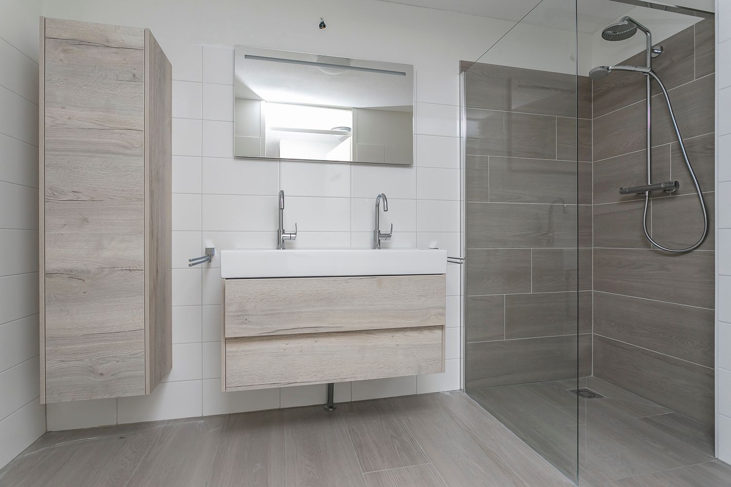 Foto 12 van Fie Carelsenlaan 12