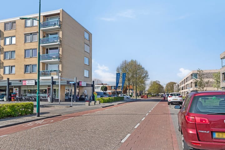 Photo 10 of Europaplein 83