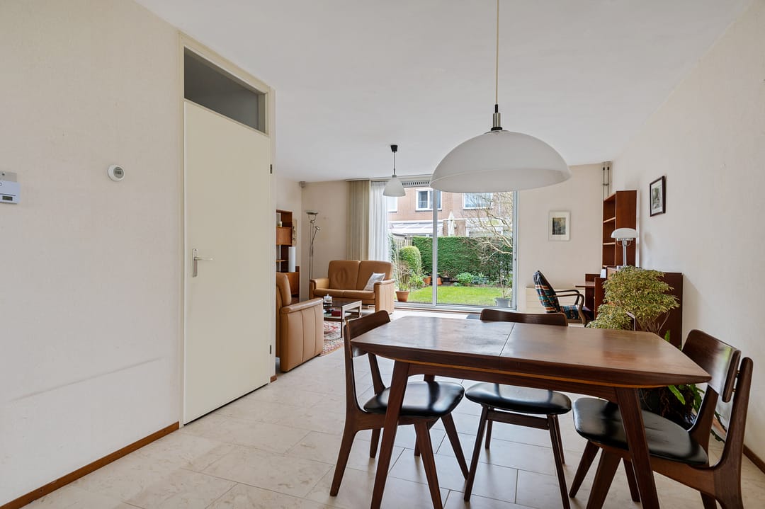 Foto 11 van Desselstraat 15