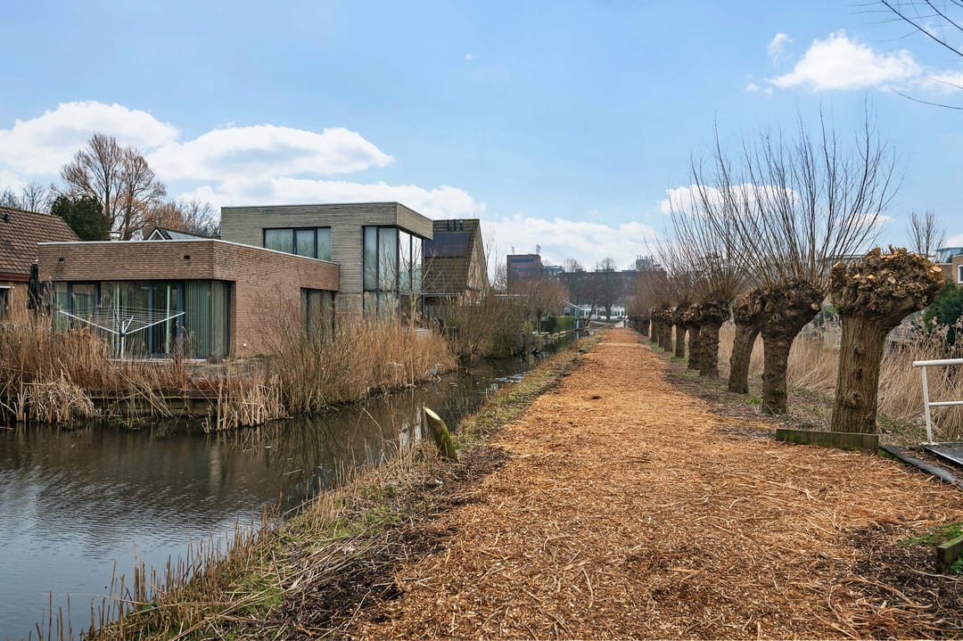 Foto 38 van Desselstraat 15