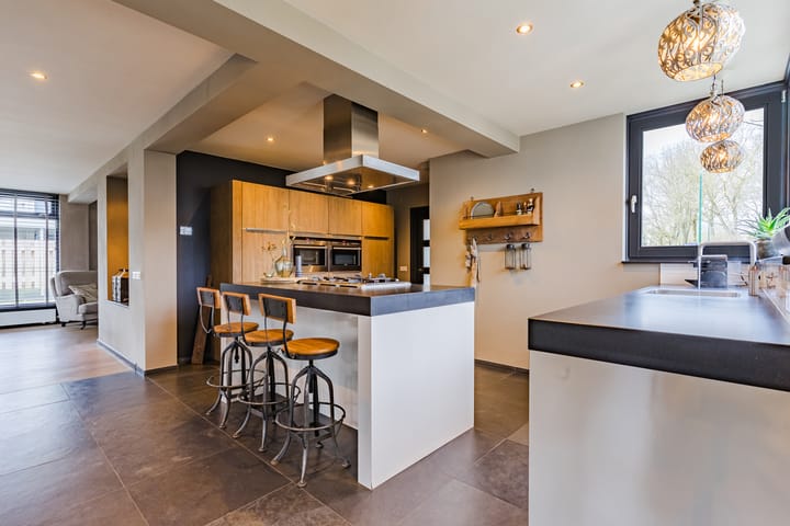 Photo 19 of Irenelaan 1