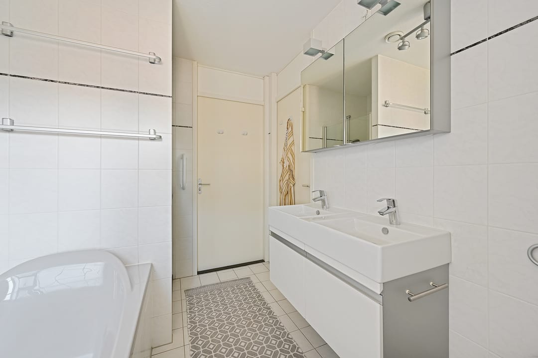 Photo 17 of Fuutlaan 9