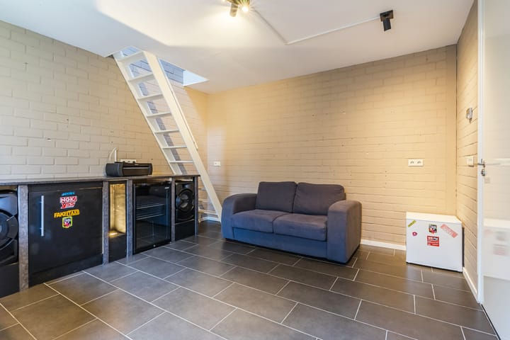 Photo 42 of Irenelaan 1