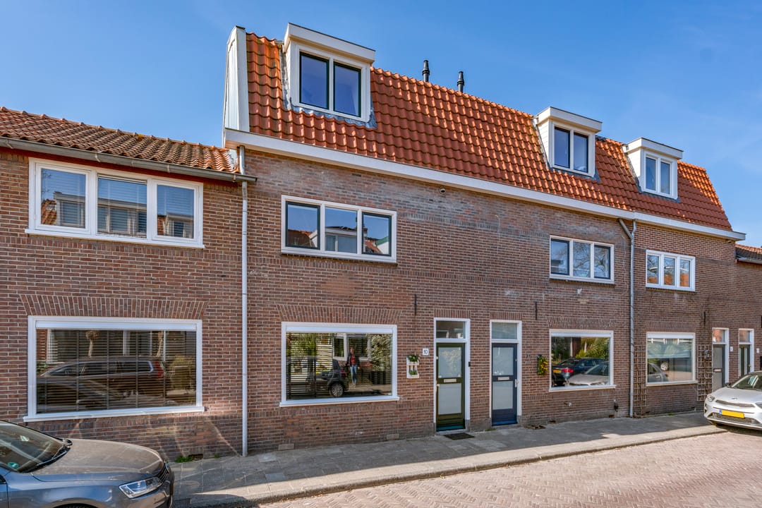 Foto 1 van Sint-Bavostraat 10