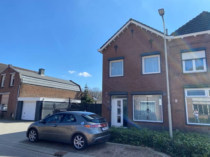 Foto 2 van Bredaseweg 64