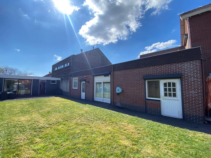 Foto 4 van Bredaseweg 64