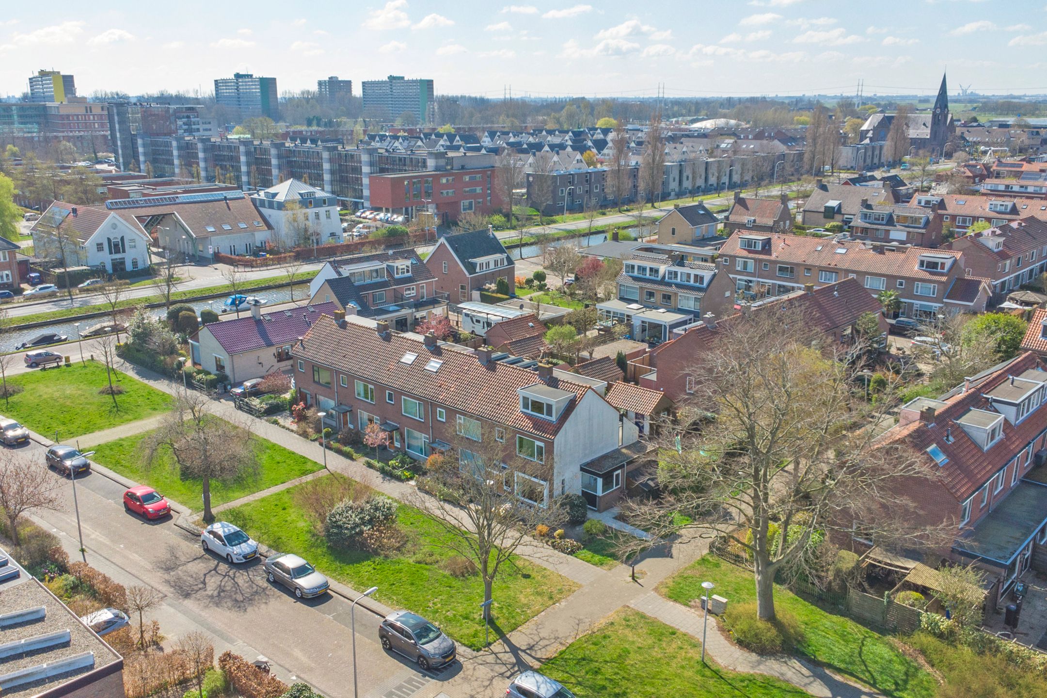 Foto 48 van Oranjelaan 9