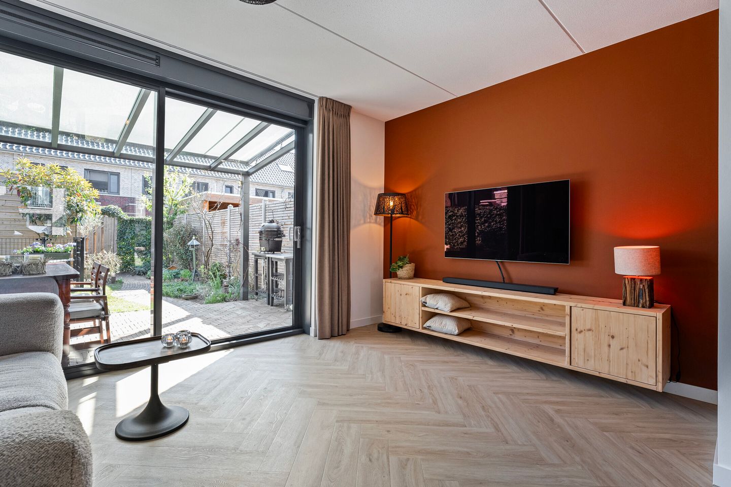 Foto 10 van Botlekhof 8