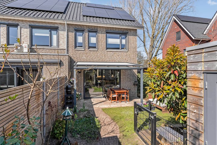 Photo 37 of Botlekhof 8