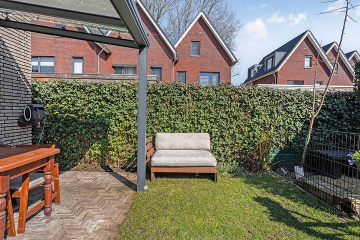 Photo 40 of Botlekhof 8