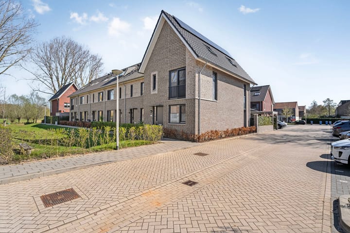 Photo 47 of Botlekhof 8