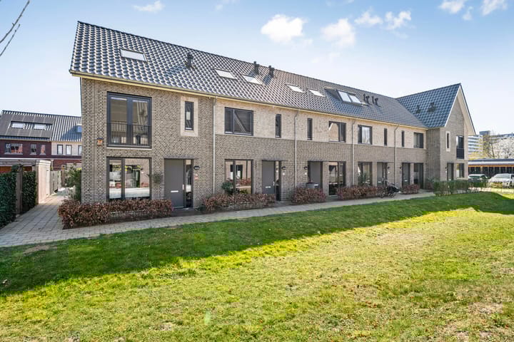 Photo 48 of Botlekhof 8