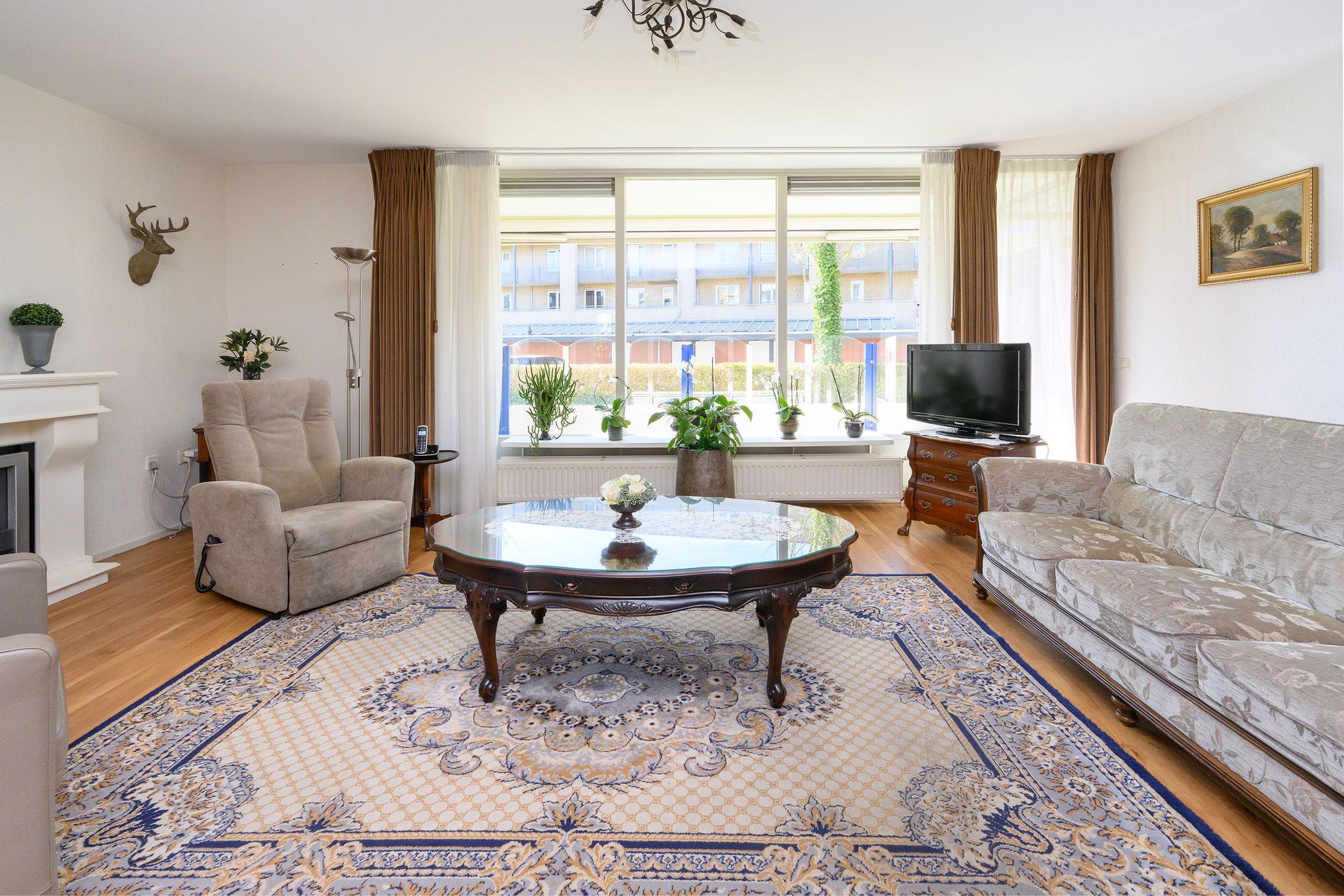 Foto 6 van Bernstein 28