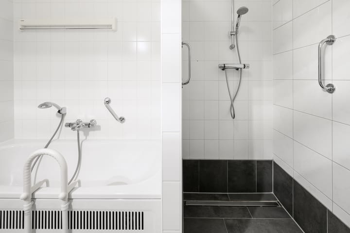 Foto 12 van Bernstein 28