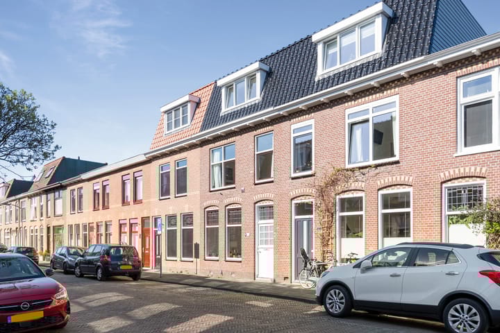 Foto 2 van Borneostraat 39