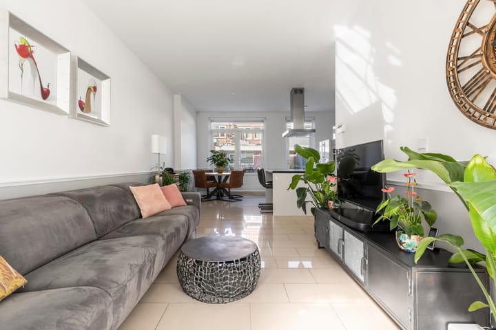 Photo 7 of Borneostraat 39