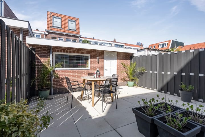 Photo 18 of Borneostraat 39