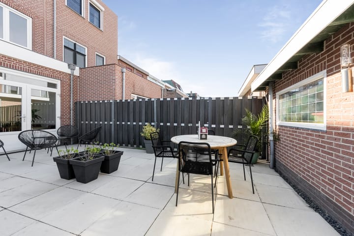 Photo 19 of Borneostraat 39