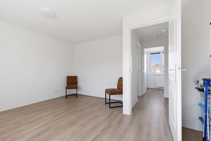 Photo 39 of Borneostraat 39