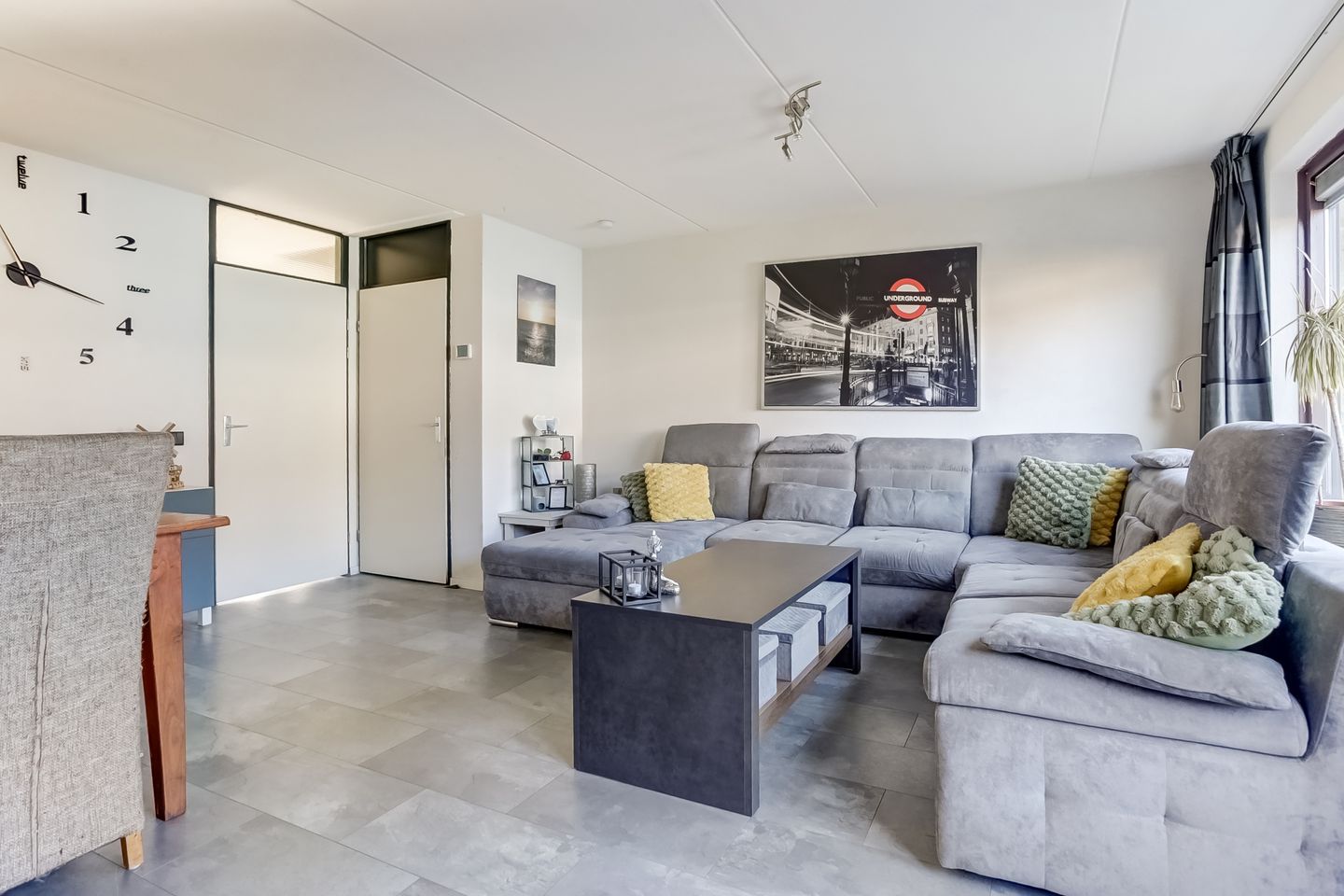 Foto 10 van Truffautstraat 18