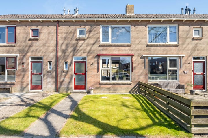 Photo 9 of Johannes Wildeboerstraat 6