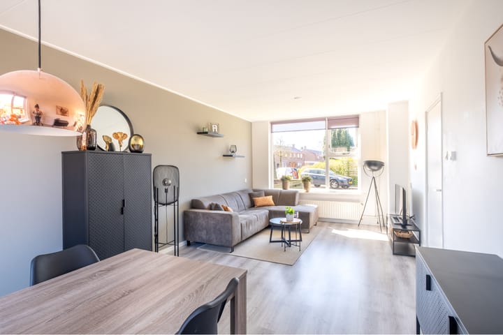 Photo 19 of Johannes Wildeboerstraat 6