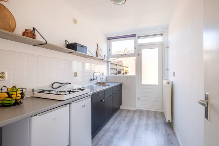 Photo 20 of Johannes Wildeboerstraat 6