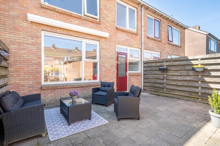 Photo 35 of Johannes Wildeboerstraat 6