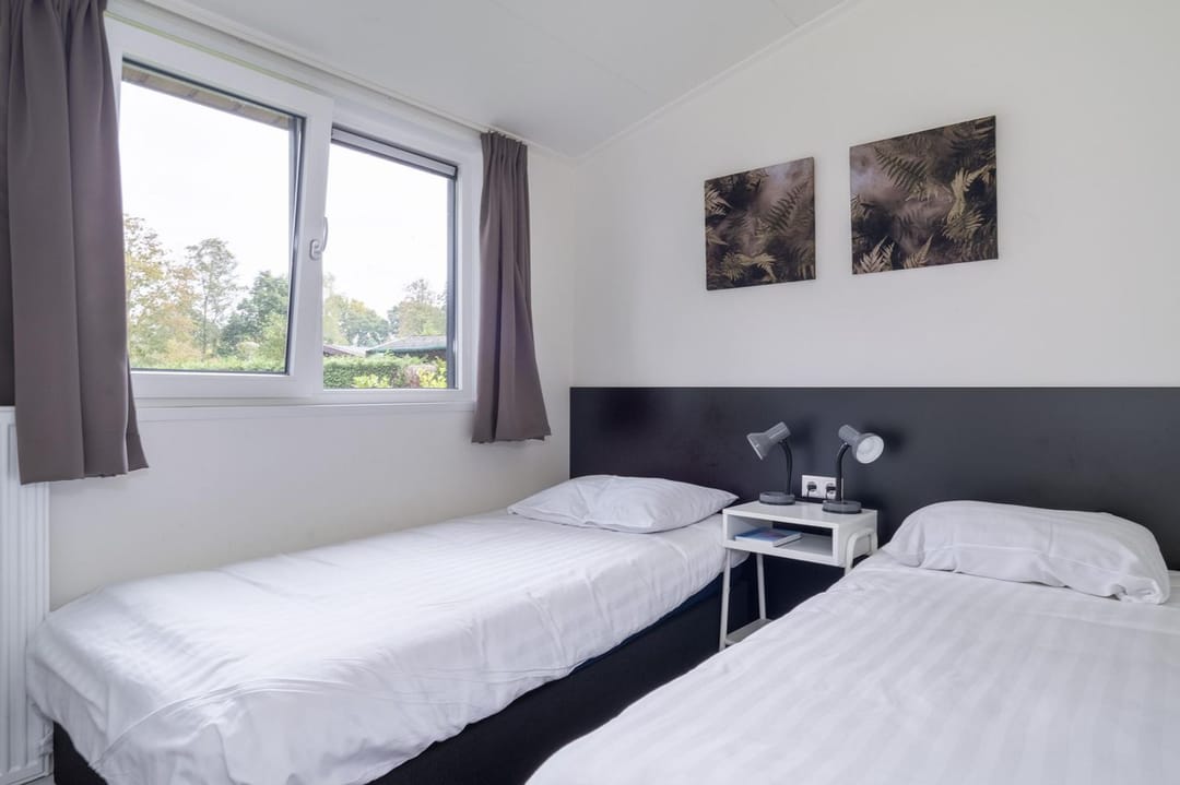 Foto 13 van Harremaatweg 30-110