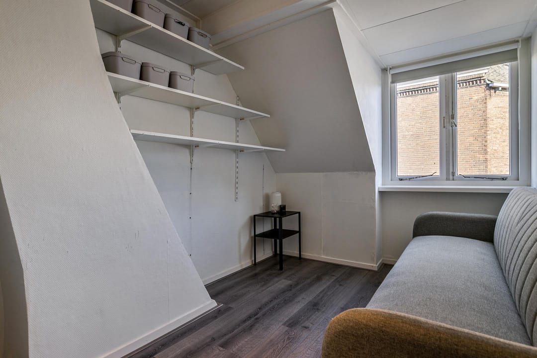 Photo 22 of Molendwarsstraat 11