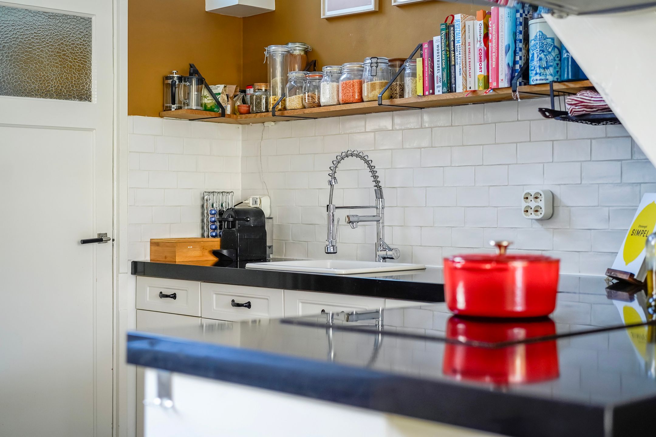 Photo 15 of 1e Koestraat 34