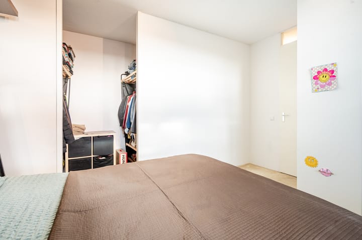 Photo 17 of Polenstraat 140