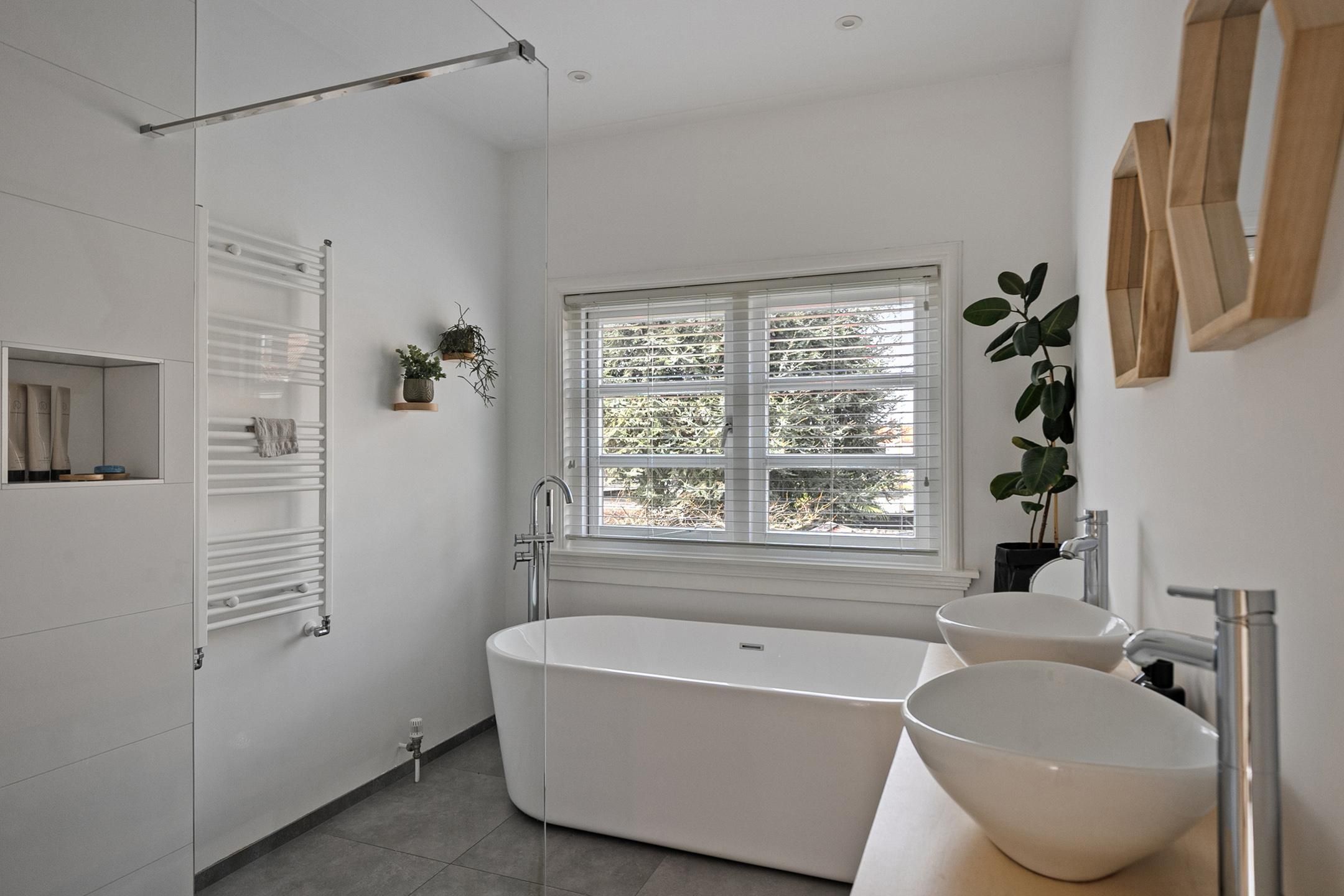 Foto 15 van Emmastraat 4