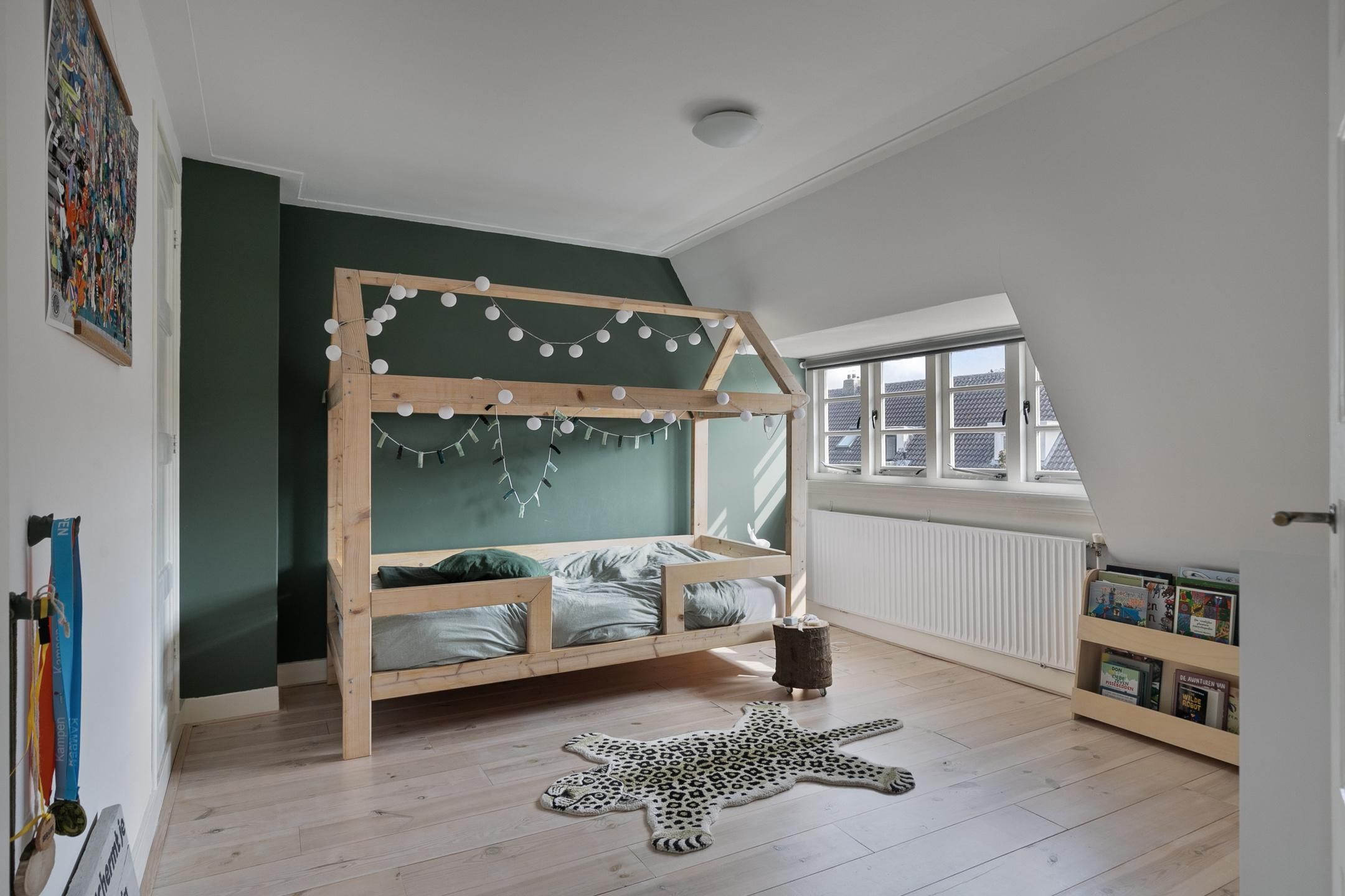 Foto 24 van Emmastraat 4